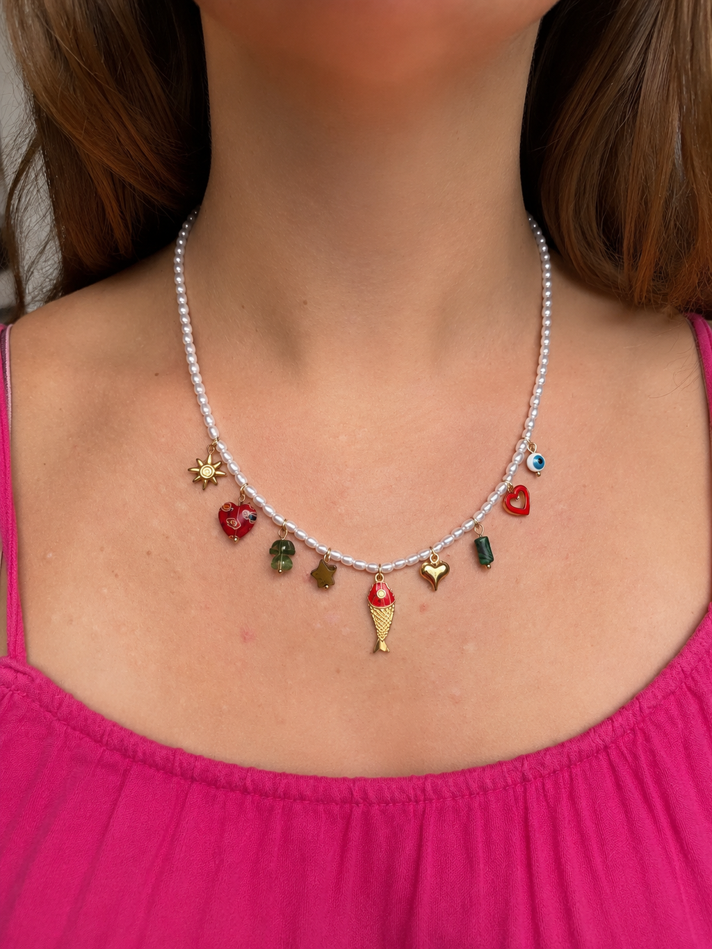 Collier de perles avec pendentifs